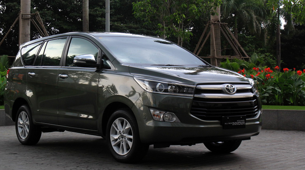 TOYOTA INNOVA 20E MT 2016  website